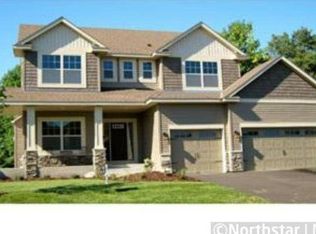 863 N Windmill Crk, Waconia, MN 55387