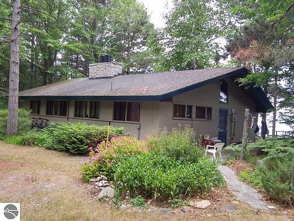 2nd image of 278 S Golden Beach Dr