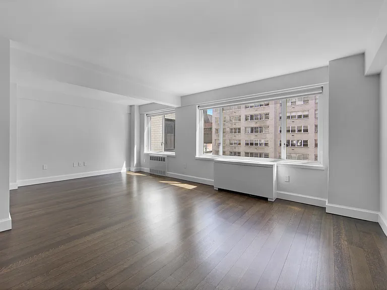 165 E 66th St #9D — Photo 5