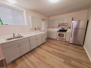 32 Corbo Ter APT 1, Stamford, CT 06902
