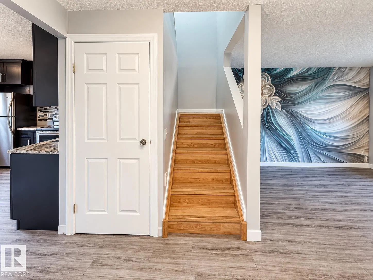 3 bed, 2.5 bath, 1173 sqft, $2,150 — Photo 3