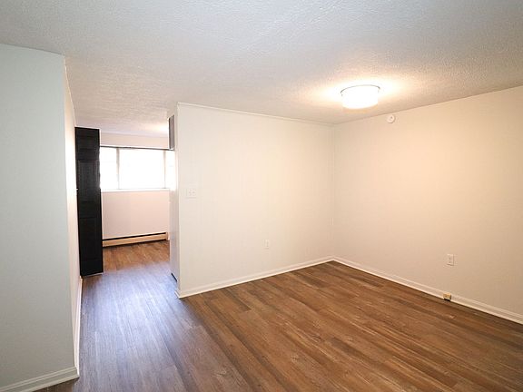 4th image of 777 Market St #12