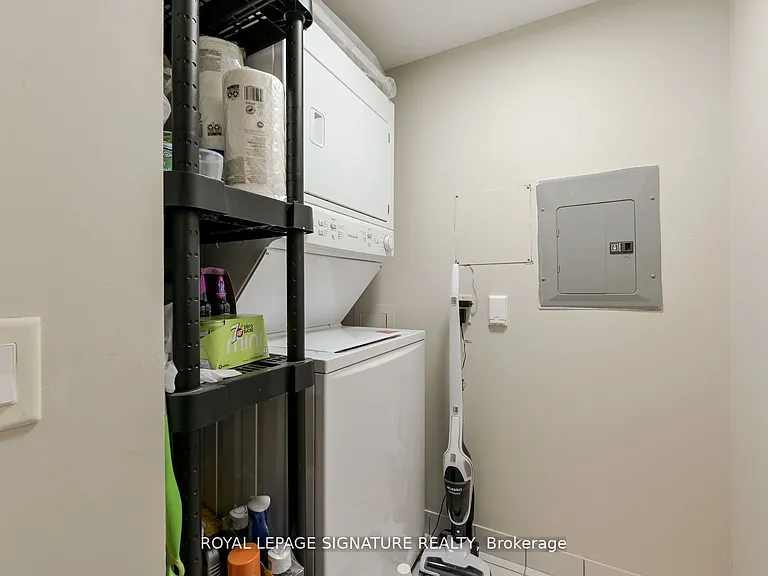 25 Kingsbridge Garden Cir #1126 — Photo 39