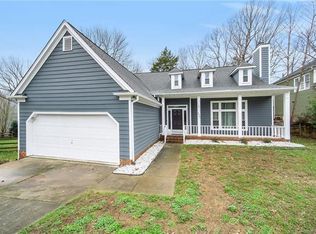 2430 Annecy Dr, Matthews, NC 28105