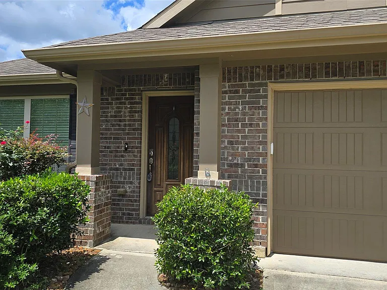 24114 McKinzie Ridge Dr — Photo 2