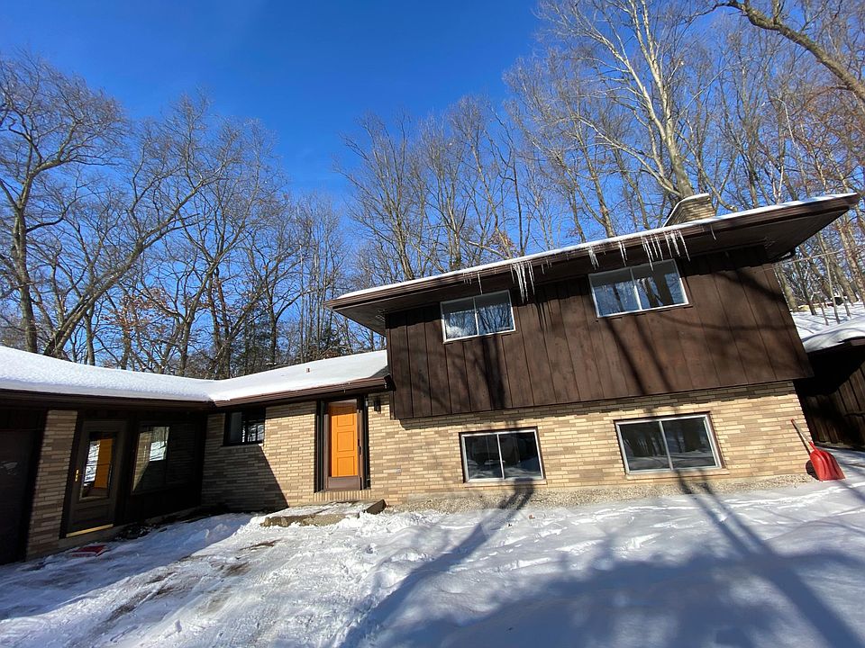 1st image of 6665 Tanglewood Dr SE