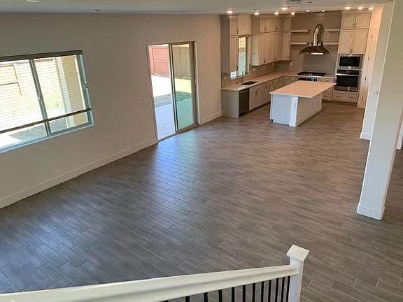 3rd image of 2301 Christiansen Cir