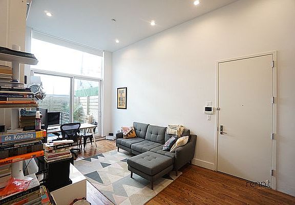 5th image of 141 Metropolitan Ave #1A
