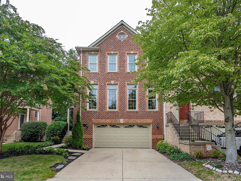 1st image of 10442 Courtney Dr