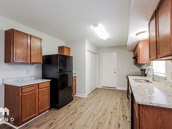 4th image of 1020 Alston Hill Dr