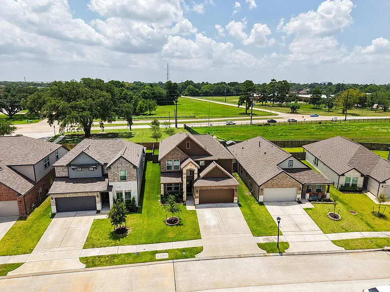5511 Gothic Oak Dr — Photo 23