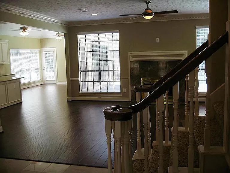 17619 Champion Forest Dr — Photo 2