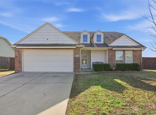 18304 E 43rd St, Tulsa, OK 74134