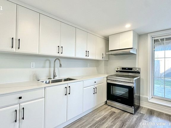 2nd image of 487 Aztec Dr #2