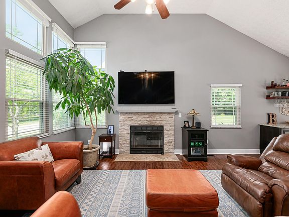 5th image of 5744 Burntwood Way