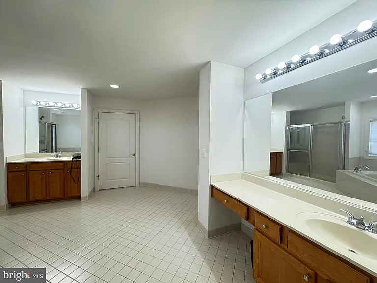 5117 Sante Fe Ct — Photo 47