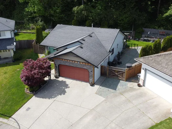 31438 Chalmers Pl, Abbotsford, BC V2T 5H1