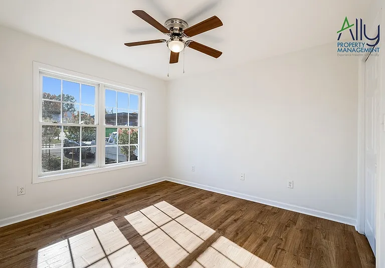 409 S Magnolia Ave #1 — Photo 17