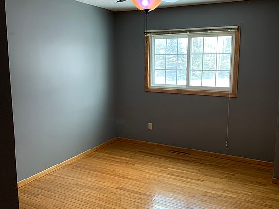 5th image of 10045 Russell Ave N APT 2
