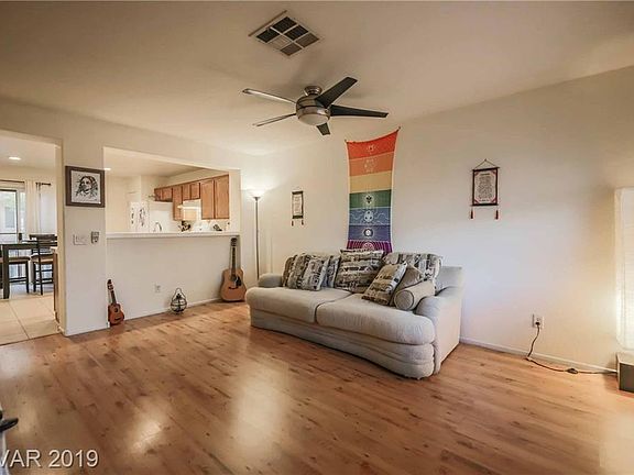 4th image of 10448 Prairie Schooner Ave