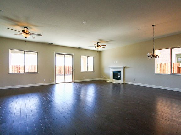 Super-Family Room Option