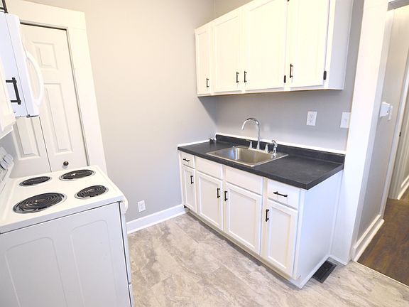 5th image of 1217 Saint Paul St