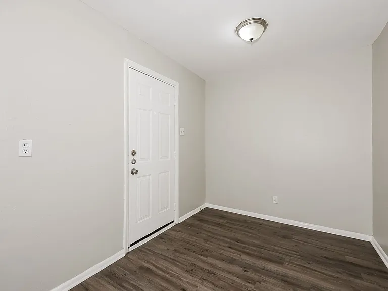 720 Emberwood Dr — Photo 20