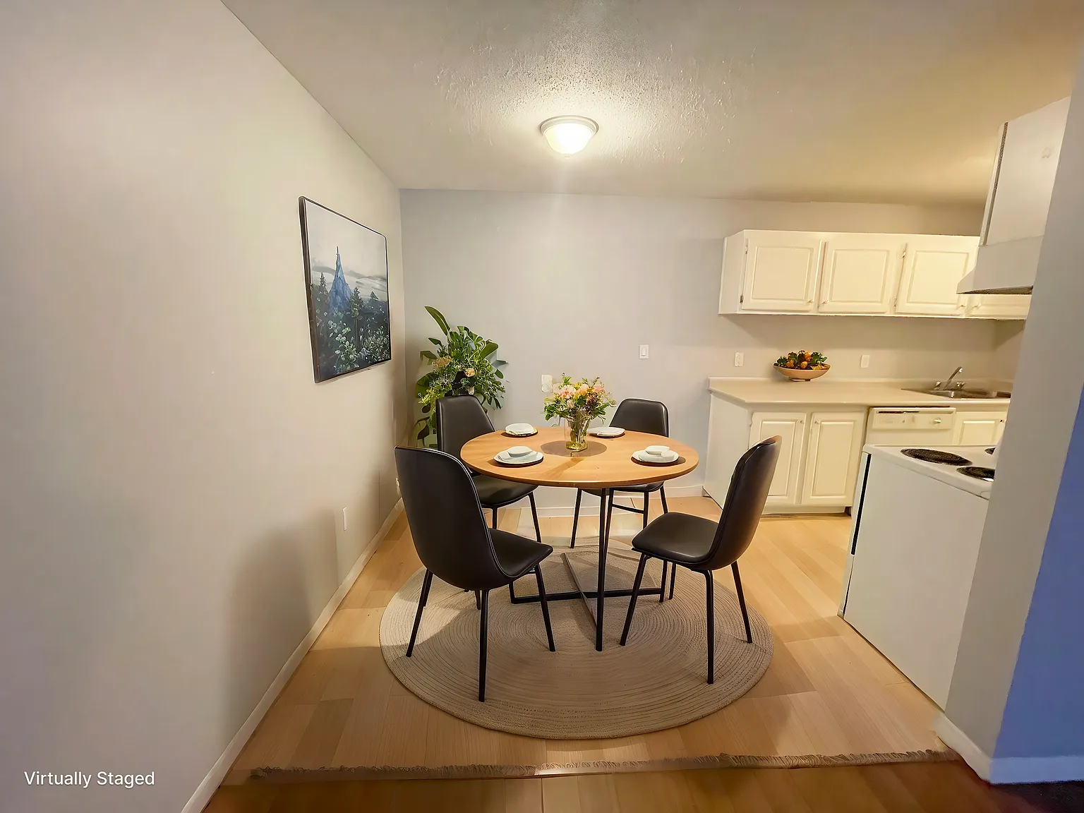 Jonathon Lodge Apartments — Photo 3