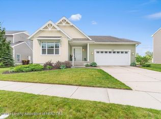 120 Rindle Bluff Dr, Portland, MI 48875