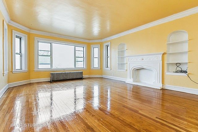 1st image of 7836 S Essex Ave