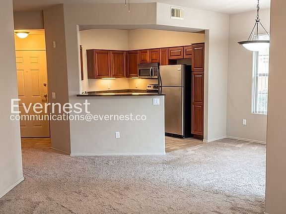 5th image of 2550 E River Rd