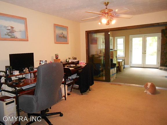 5th image of 1482 Creekland Cv