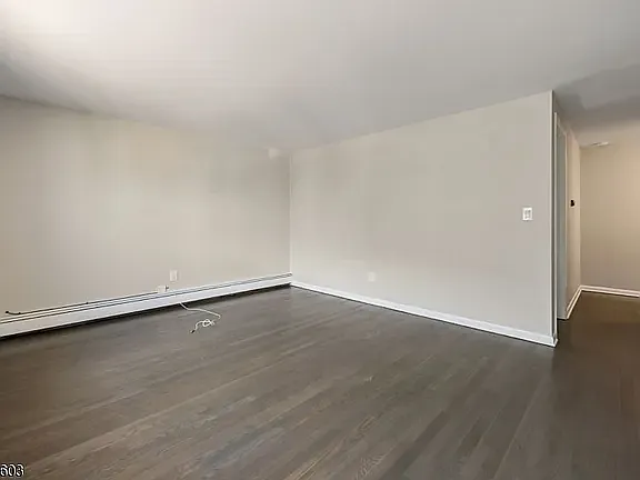388 Main St — Photo 15