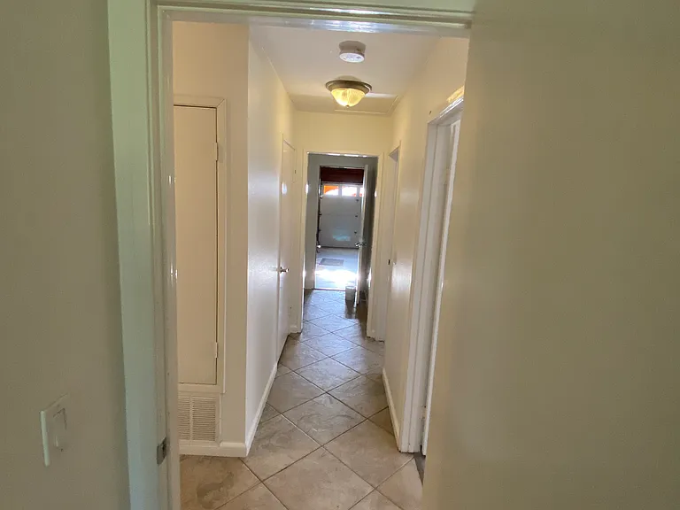 4230 Trieste Dr — Photo 11