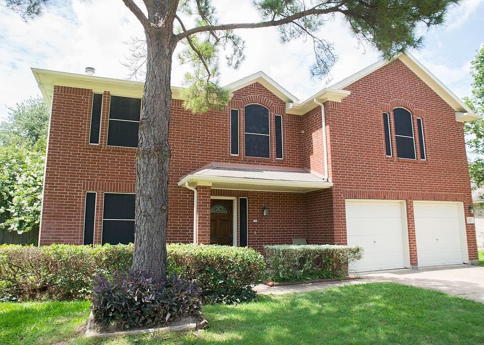 1st image of 20810 Hickory Farm Dr