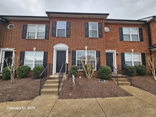 303 Stewarts Landing Cir, Smyrna, TN
