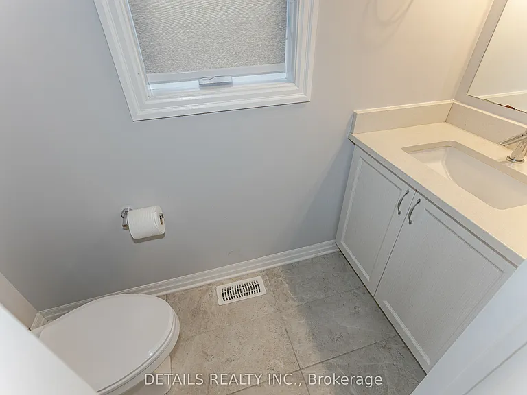 276 Avro Cir — Photo 4