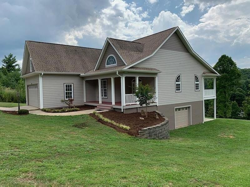1st image of 158 Hill Top Acres Dr