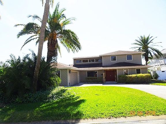 3rd image of 3175 Coquina Key Dr SE