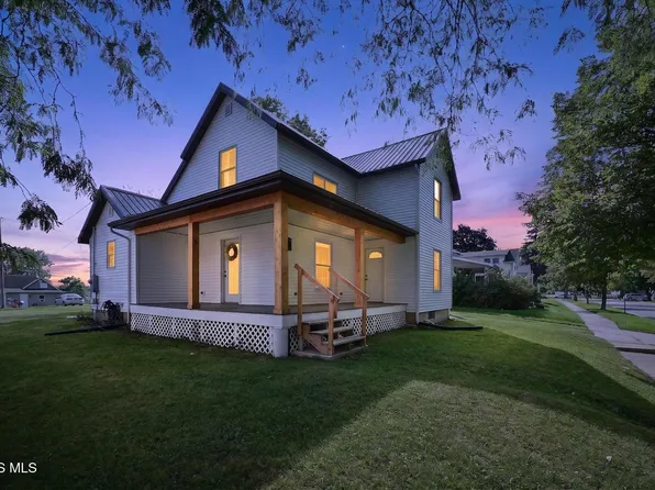 609 Strong St, Napoleon, OH 43545