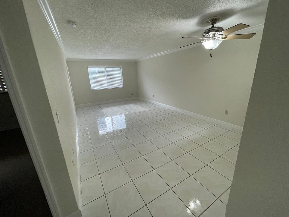 1st image of 13920 Lake Placid Ct #23
