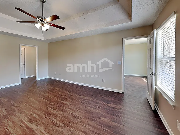 1124 Stepping Stone Ln — Photo 12