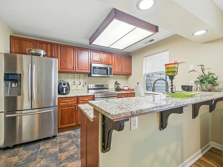 4409 Segovia Ct — Photo 9