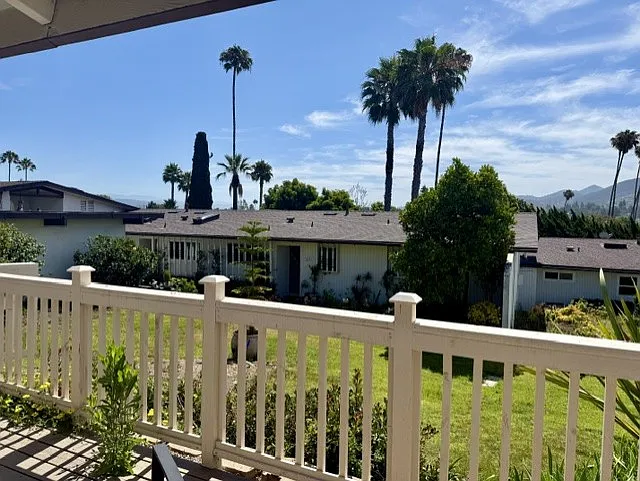 1629 La Flora Dr — Photo 6