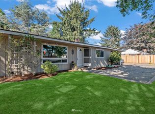 5216 S 212th St, Kent, WA 98032