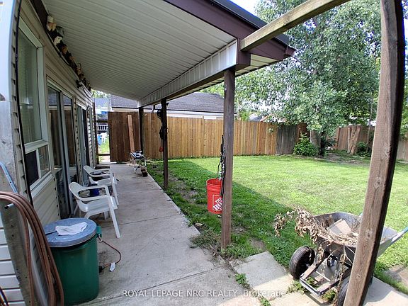 3rd image of 42 Cumming St