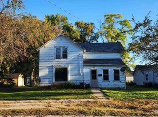 2303 15th St, Emmetsburg, IA 50536