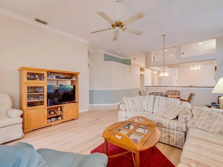 12774 Devonshire Lakes Cir — Photo 15