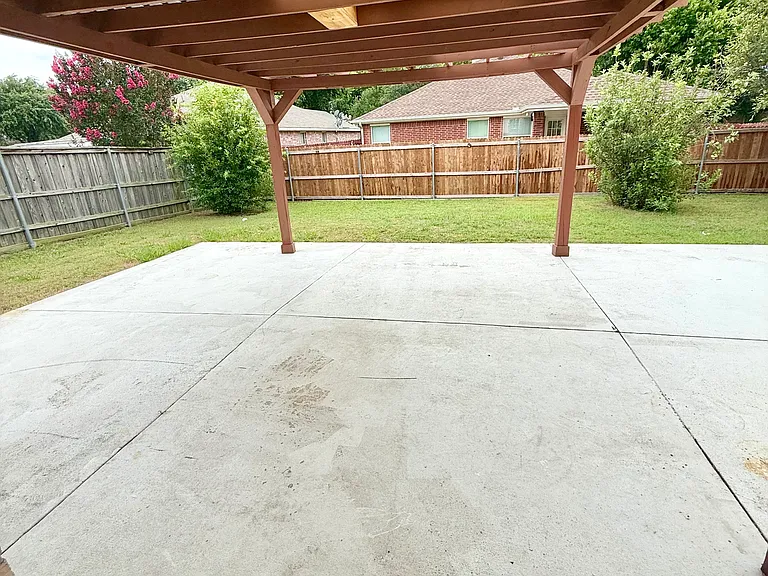 503 Angela Ln — Photo 19