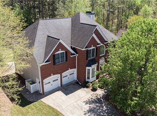 8042 Ridge Vly, Woodstock, GA 30189